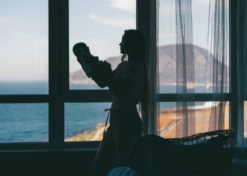 Seni affediyorum anne