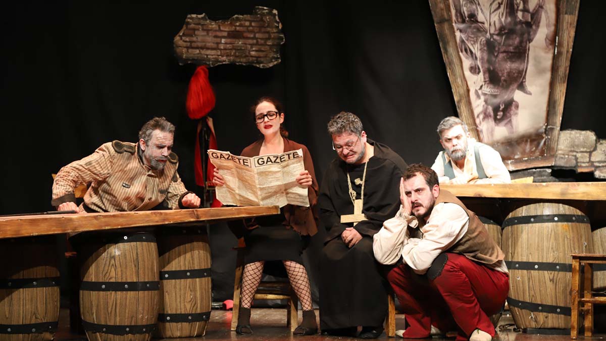 Büyük İskender'in Atı tiyatro severlerle buluştu