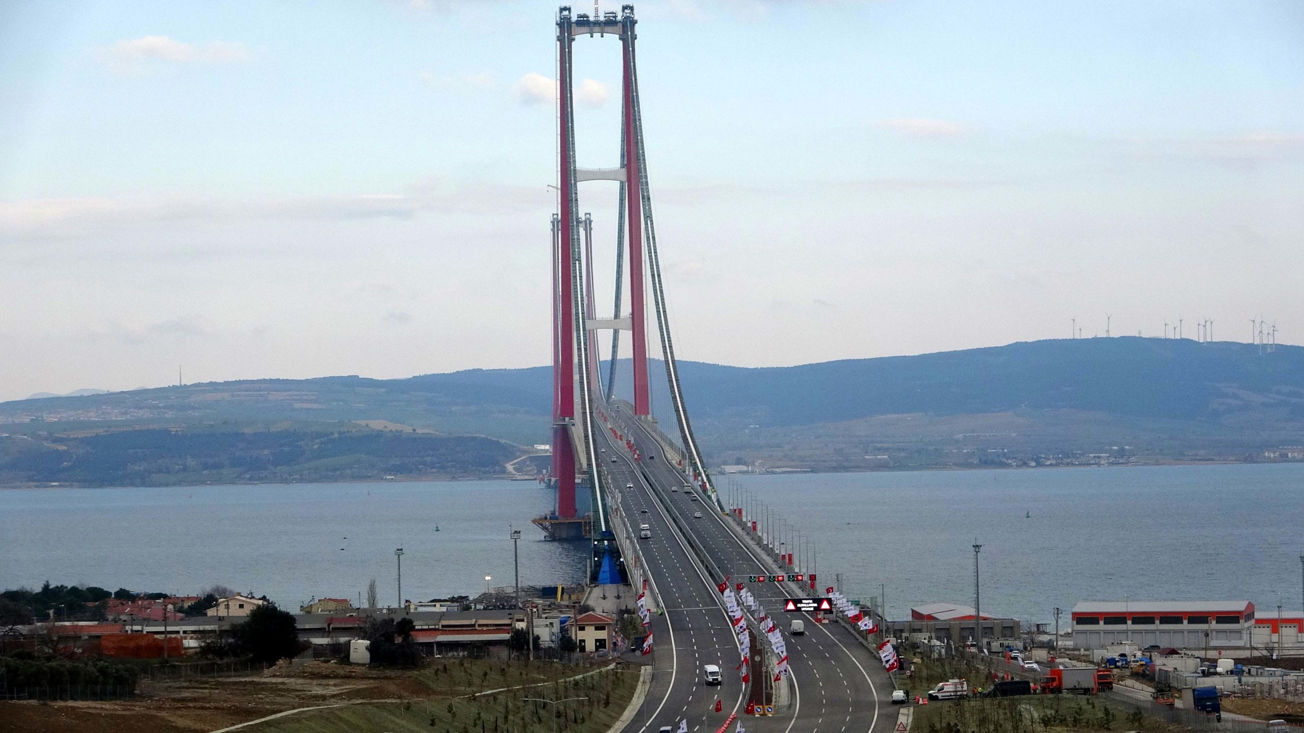 1915 Çanakkale Köprüsü kullanıma açıld