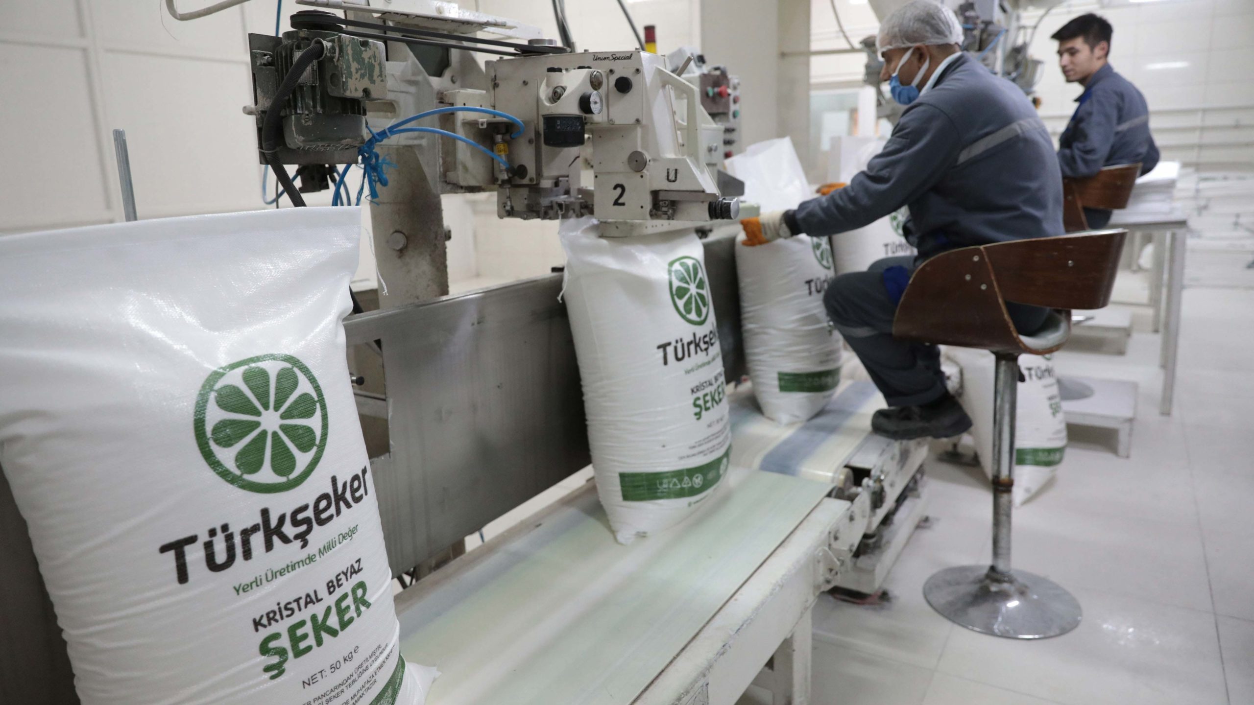 200 bin tonluk ihtiyaç fazlası şeker bulunmakta
