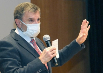 Üstün Dökmen Çankayalılarla buluştu