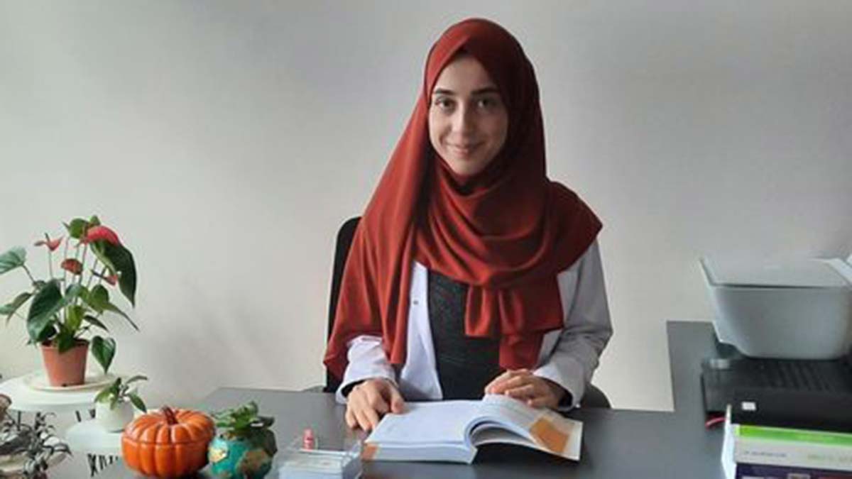 Re Form hayallerinizin merkezi; Son dönemde çağımızın sorunlarından biri kilo almak ya da kilo alamamak düzensiz beslenme kalitesiz yaşam genetik sorunlar hepsi bir araya gelince sağlık problemi olan insanları görüyoruz.