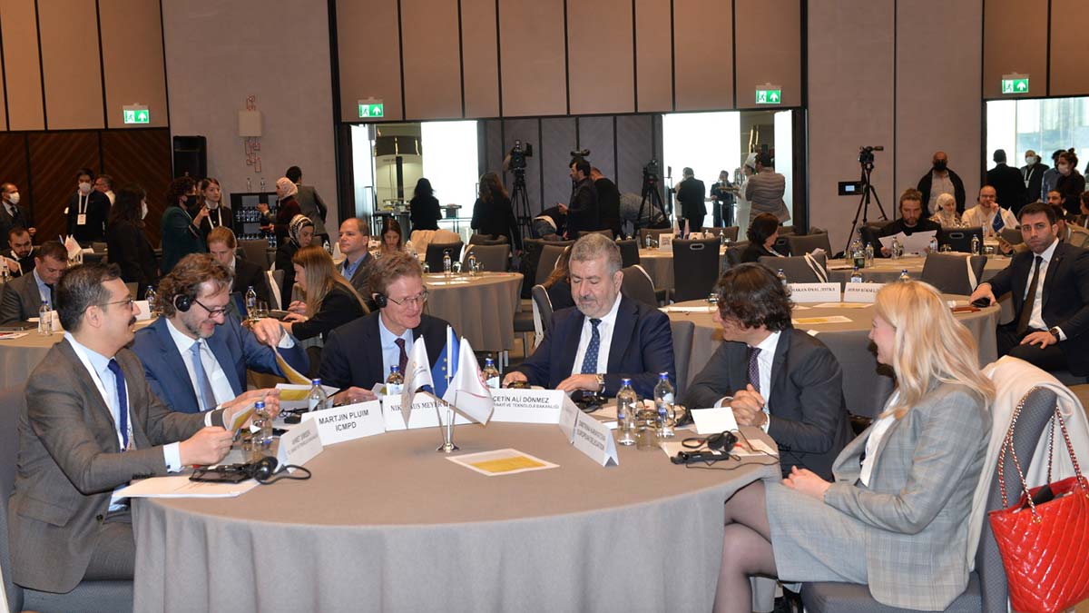 2'nci İş Dünyası Buluşmaları yapıldı 