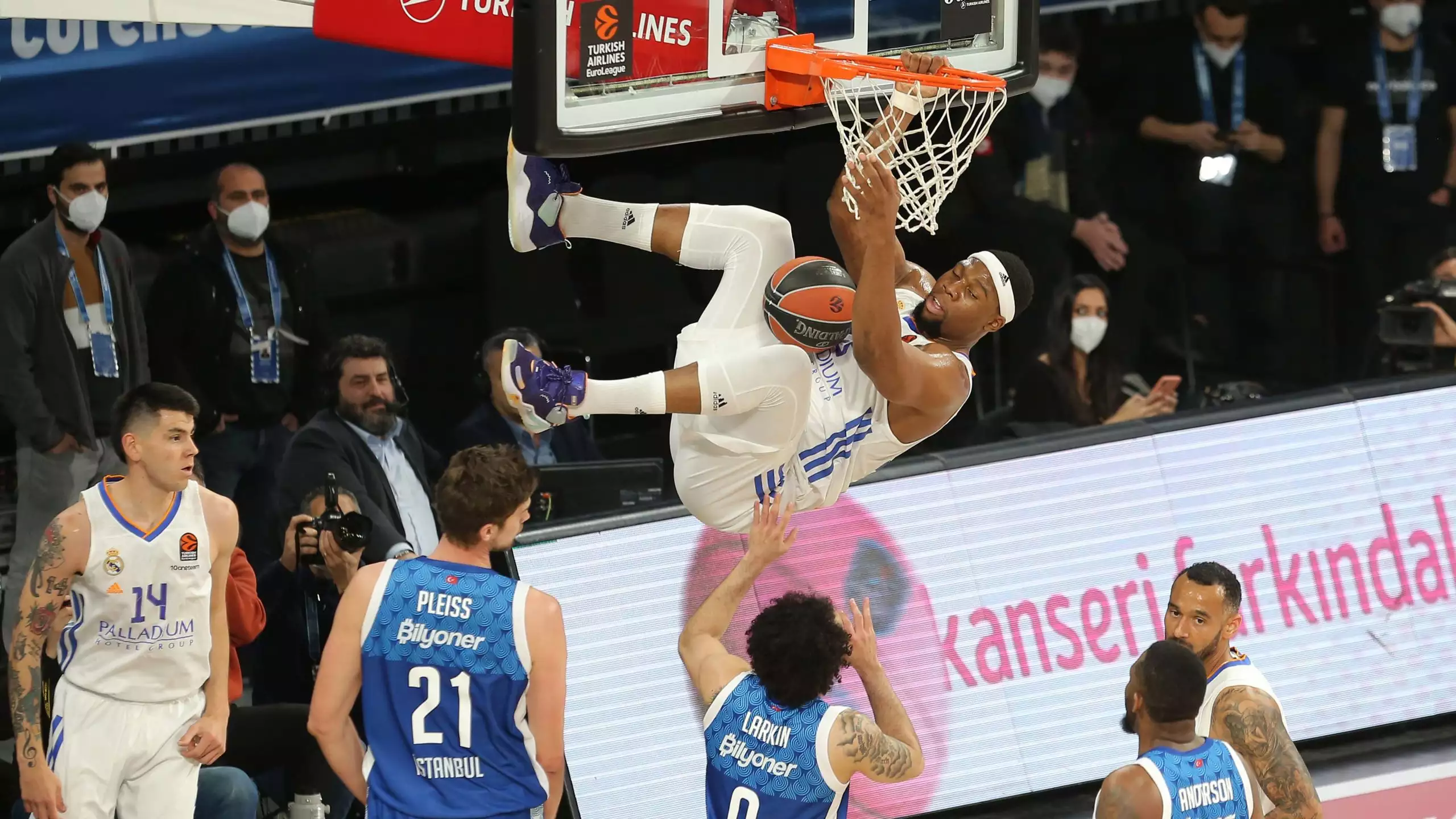 Anadolu efes real madridi maglup etti 1 scaled - haberler - haberton