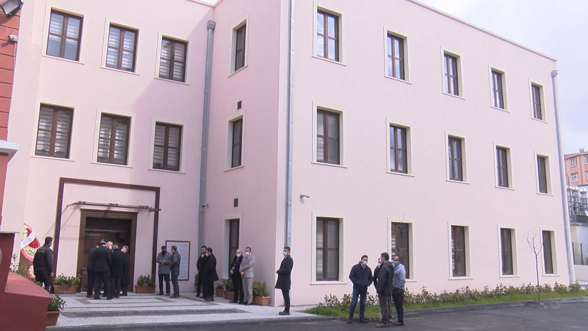 Atatürk'ün doktorunun adını taşıyan amfi açıldı