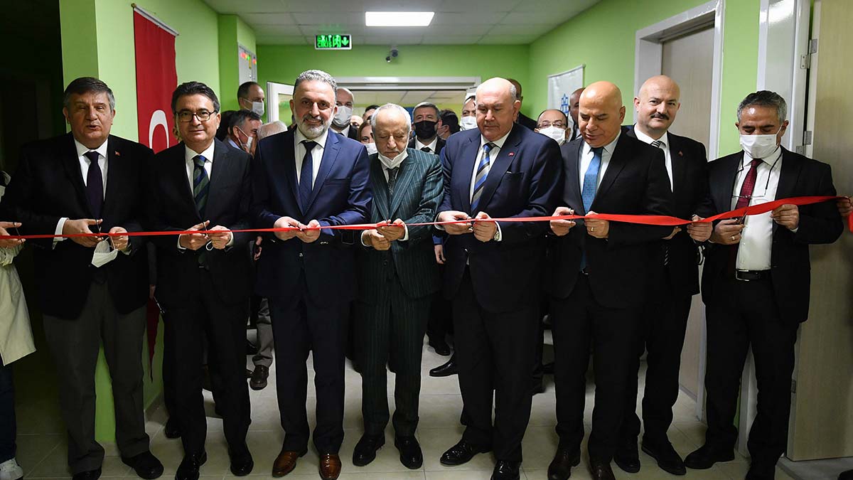 Özgür Köy Tedavi ve Rehabilitasyon Merkezi açıldı