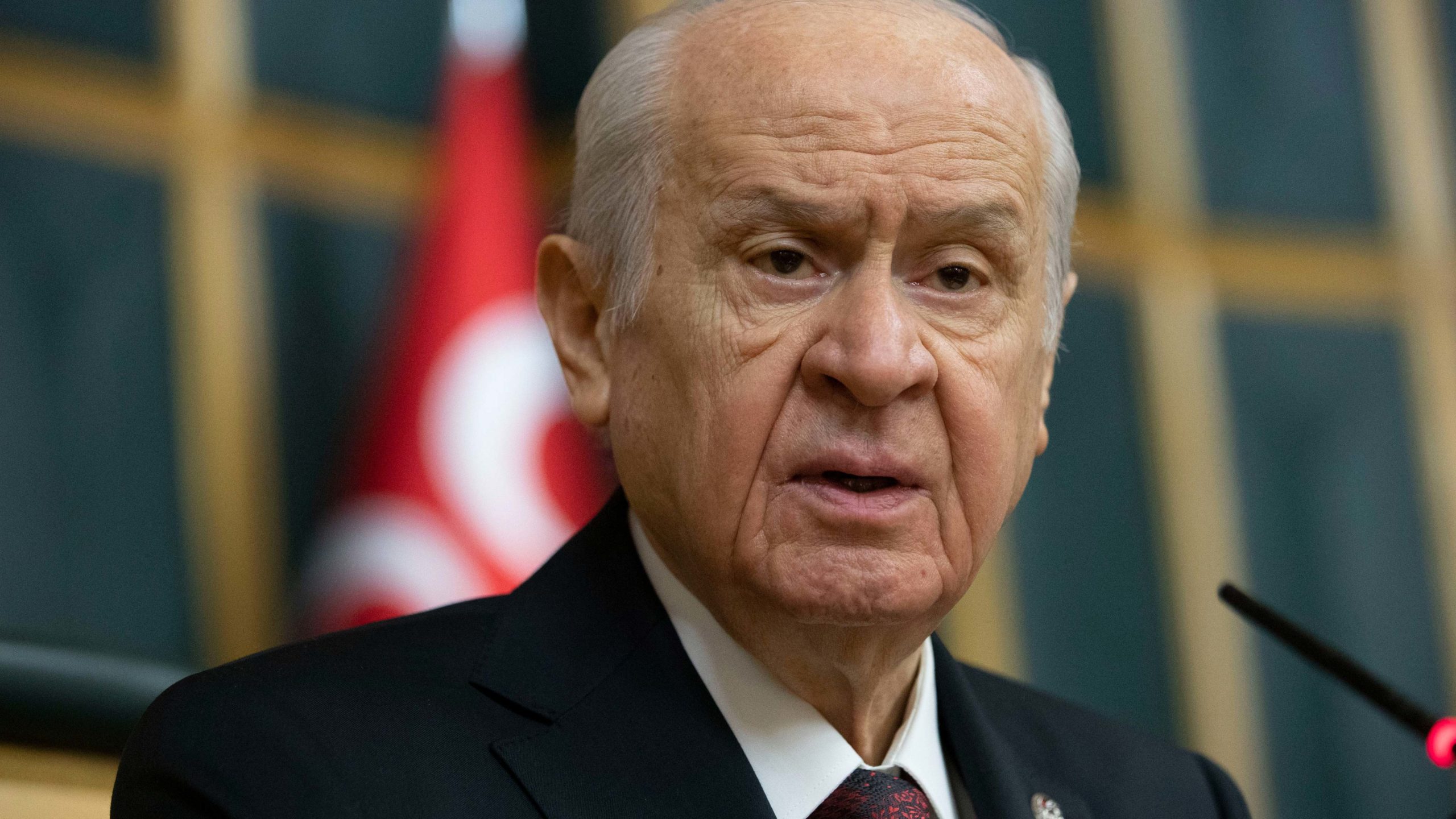 Bahçeli: Türk polisi görevinin gereğini yapmıştır