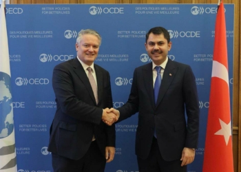 Bakan Kurum, OECD Genel Sekreteri ile görüştü