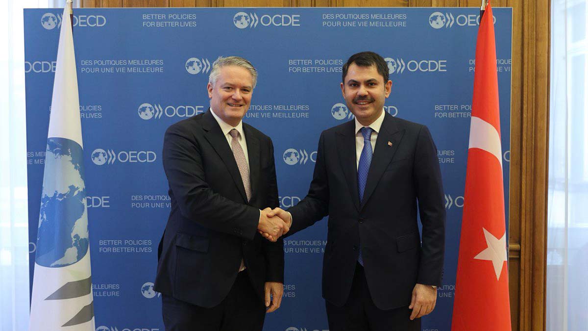 Bakan Kurum, OECD Genel Sekreteri ile görüştü