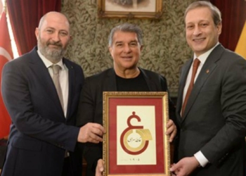 Barcelona Başkanı, Galatasaray lisesini gezdi