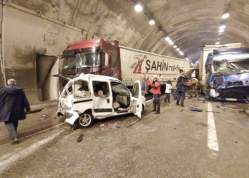 Bolu Dağı Tüneli'nde zincirleme kaza
