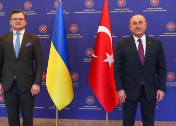 Çavuşoğlu, Ukraynalı mevkidaşı Kuleba ile görüştü