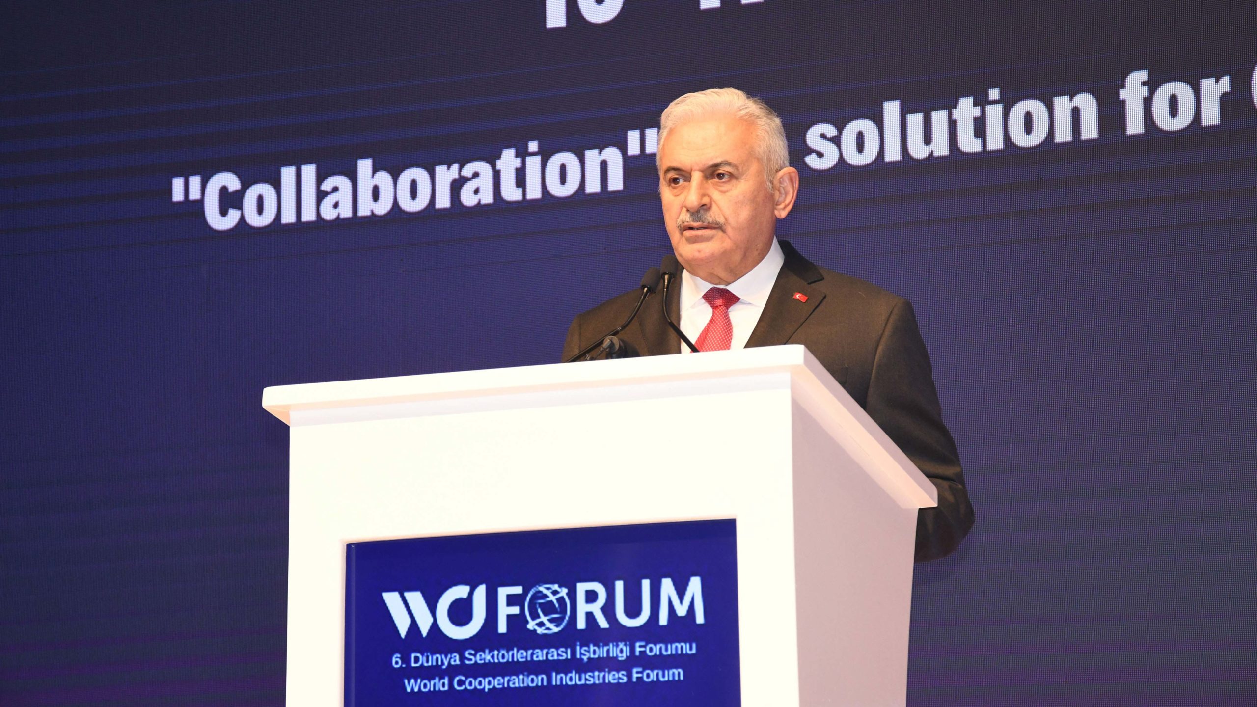 Dünya Sektörler Arası İş Birliği Forumu başladı