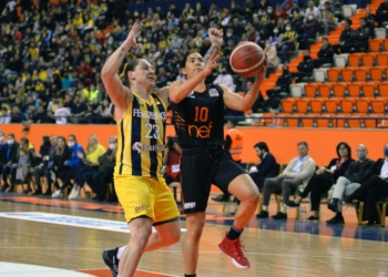 Fenerbahçe - Galatasaray: 74-68