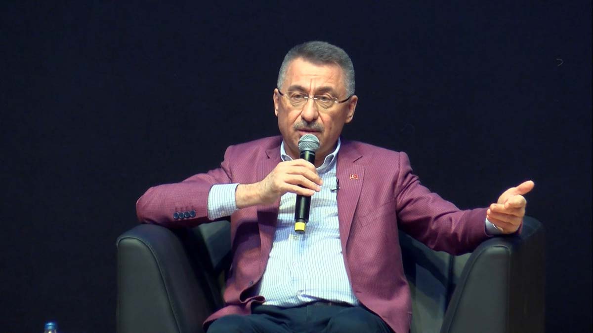 Fuat Oktay Ankara e-Spor söyleşilerine katıldı