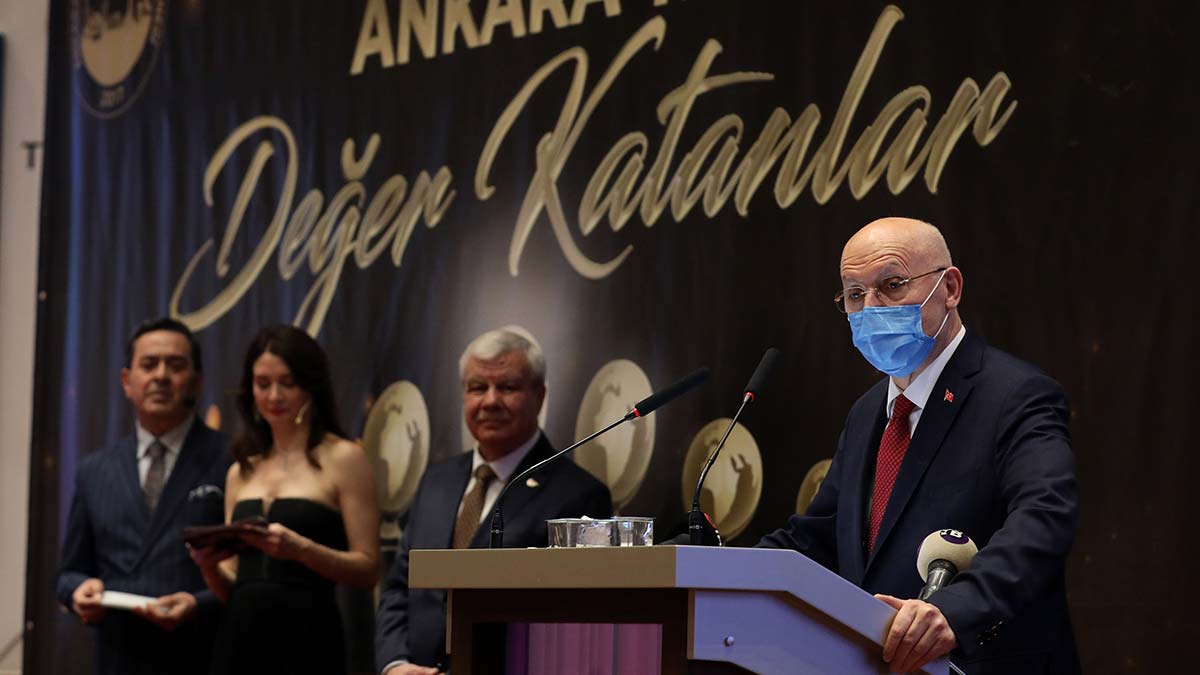 Yenimahalle'ye sosyal belediyecilik ödülü