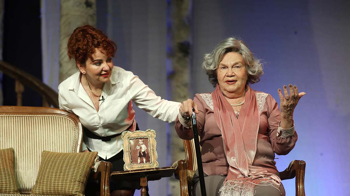 Ağaçlar Ayakta Ölür seyirciyle buluştu