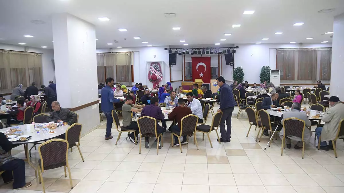 Golbasinda iftar sofrasi hazirliklari basladi 1 - yerel haberler - haberton