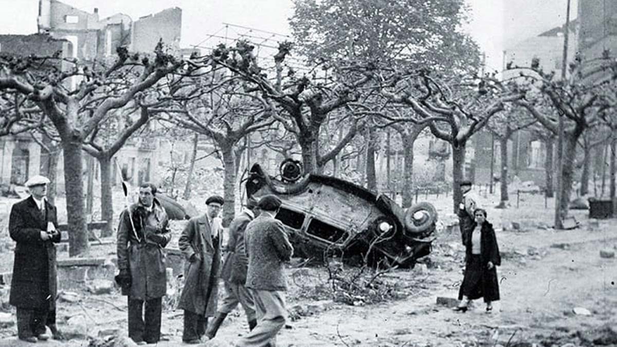 Guernica bombardımanı