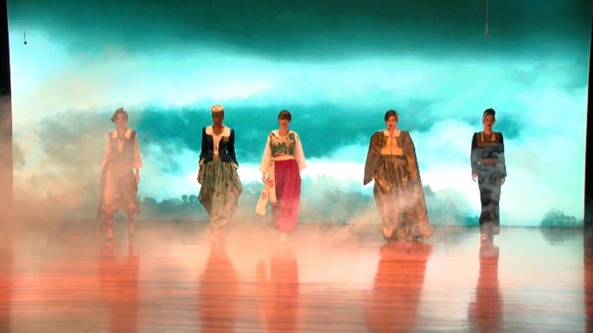 Hikayesi olan Balkan kıyafetleri sergilendi