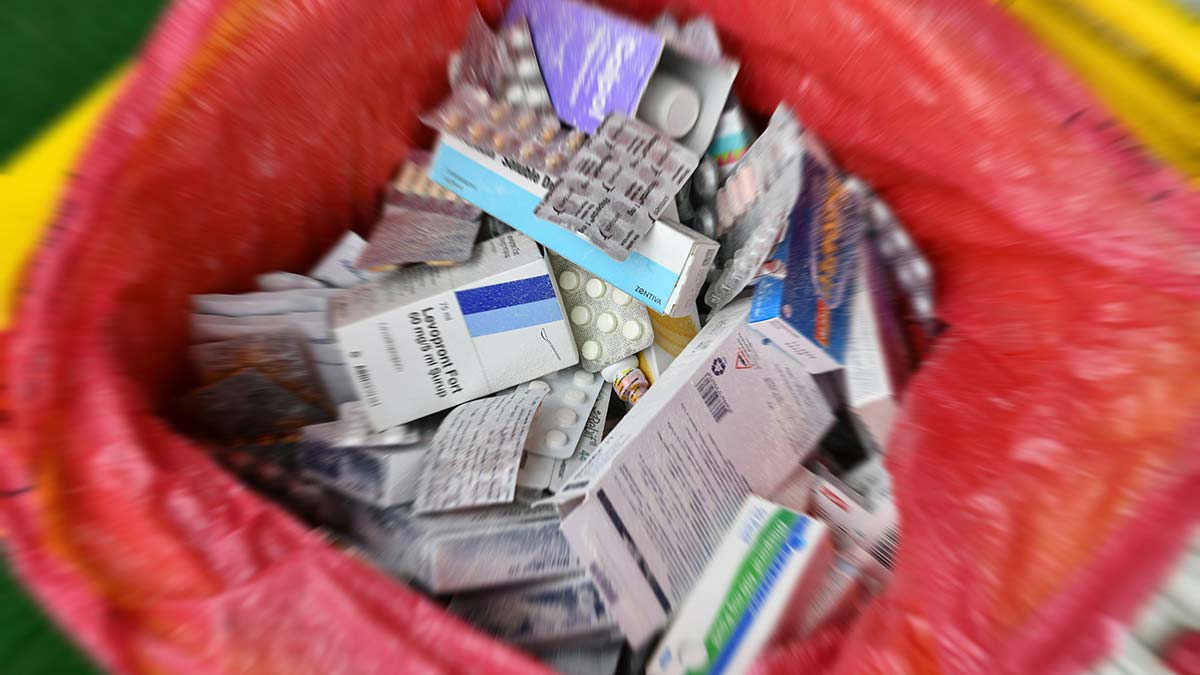 ABB'nin "Evsel Atık İlaç Projesi" devam ediyor