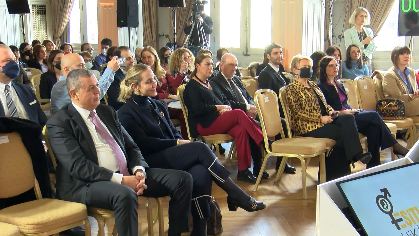 Kadınlar Eşitlikçi Hikayeler Zirvesi'nde buluştu