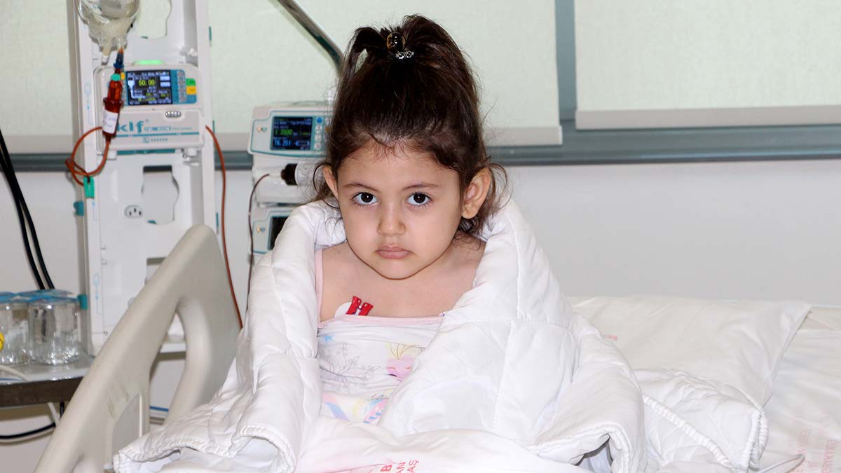 Karaciğer hastası Asya'ya umut ışığı