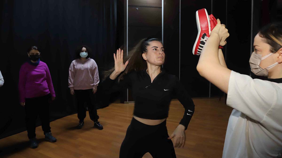 Kadınlar için Öz Savunma Atölyesi