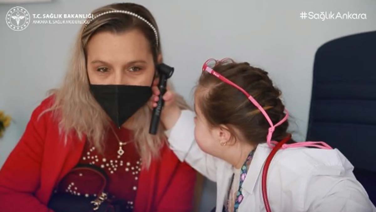 Koca'dan down sendromlu Doktor Melek paylaşımı