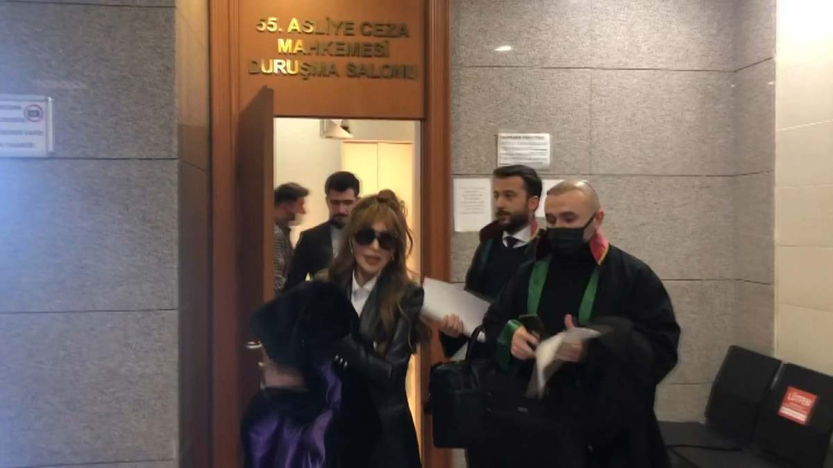 Lerzan Mutlu'ya hakaret davası