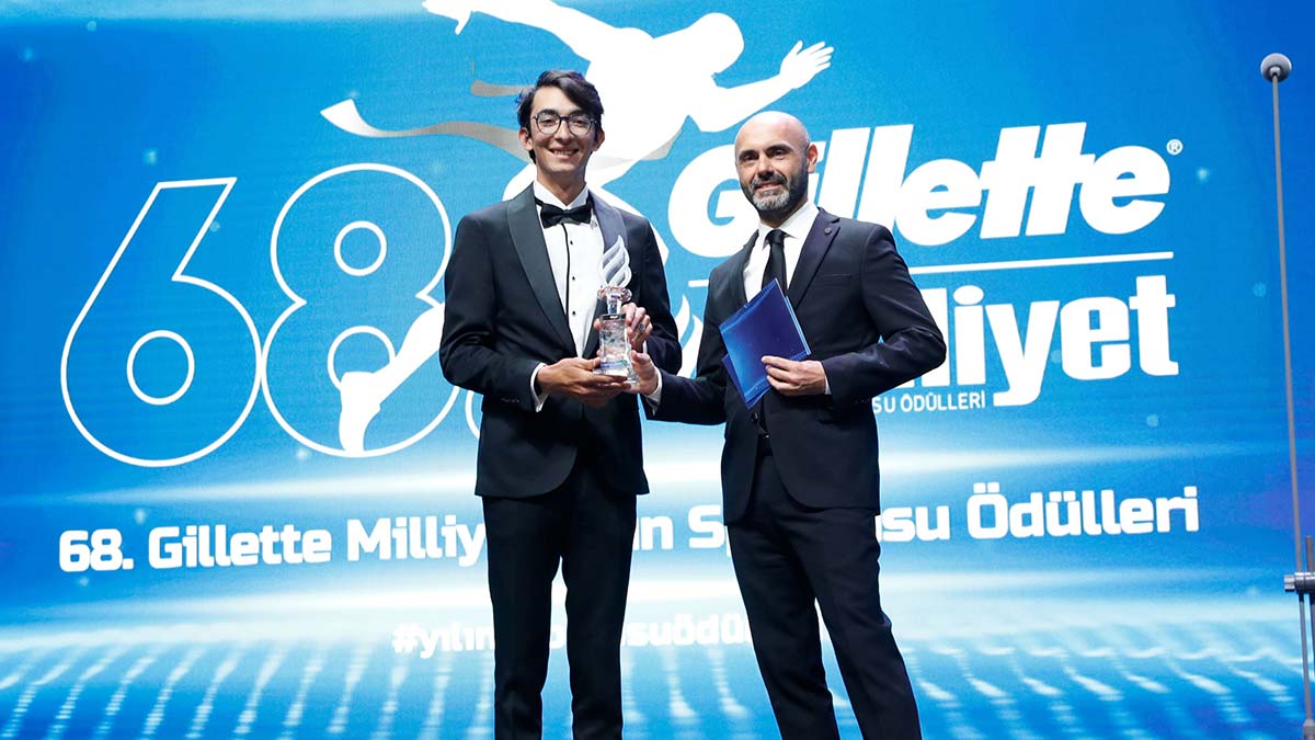 Mete Gazoz’a Altınyıldız Classics Ödülü