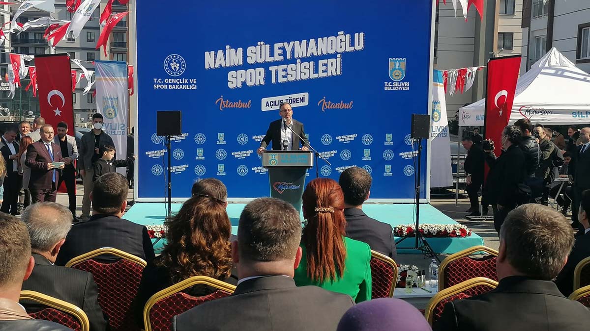 Naim Süleymanoğlu Spor Kompleksi törenle açıldı