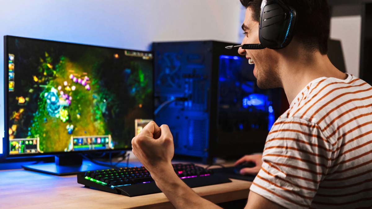 Ankara Büyükşehir Belediye Başkanı Mansur Yavaş bilişim sektöründe istihdamı teşvik edecek 22 üst düzey eğitim desteğini içeren yeni bir projeyi daha hayata geçirdi.