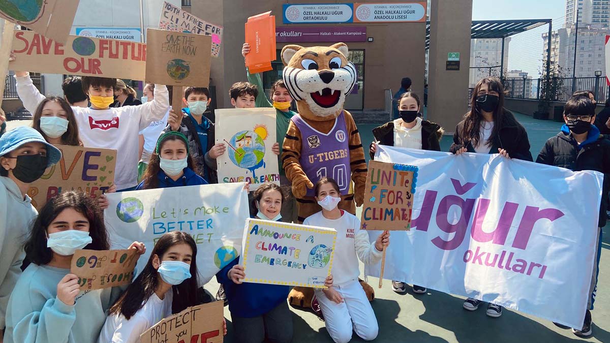 Öğrencilerden iklim krizine karşı küresel çağrı