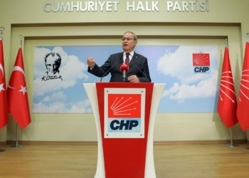 Öztarak: Demirtaş siyaseten içeride tutuluyor