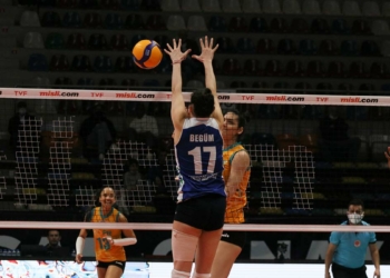 PTT - Sarıyer Belediyespor: 3-0