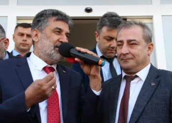 Rasyonel bir siyasetin peşindeyiz