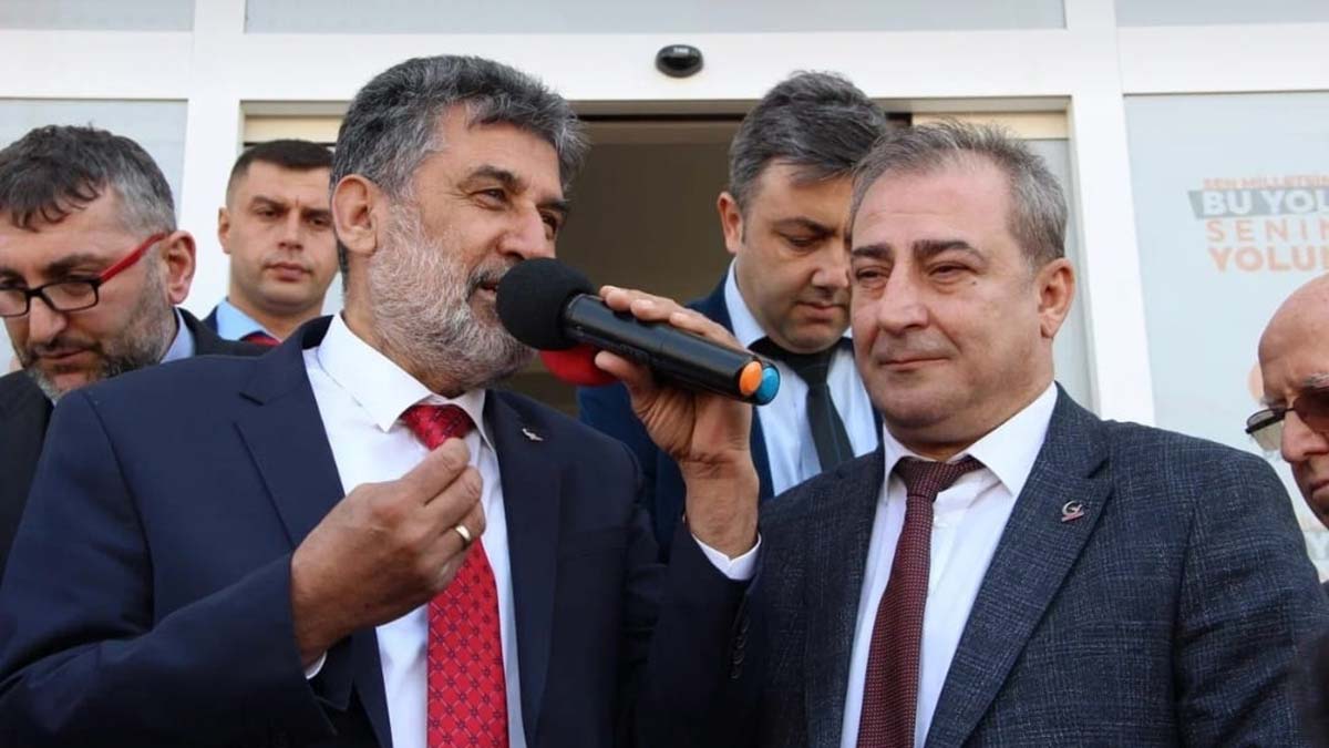 Rasyonel bir siyasetin peşindeyiz