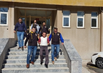 Sevgilisini 45 bıçak darbesiyle öldürdü