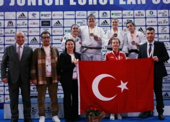 Sümeyye Kaya'dan Avrupa'da madalya