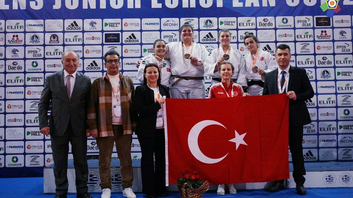 Sümeyye Kaya'dan Avrupa'da madalya