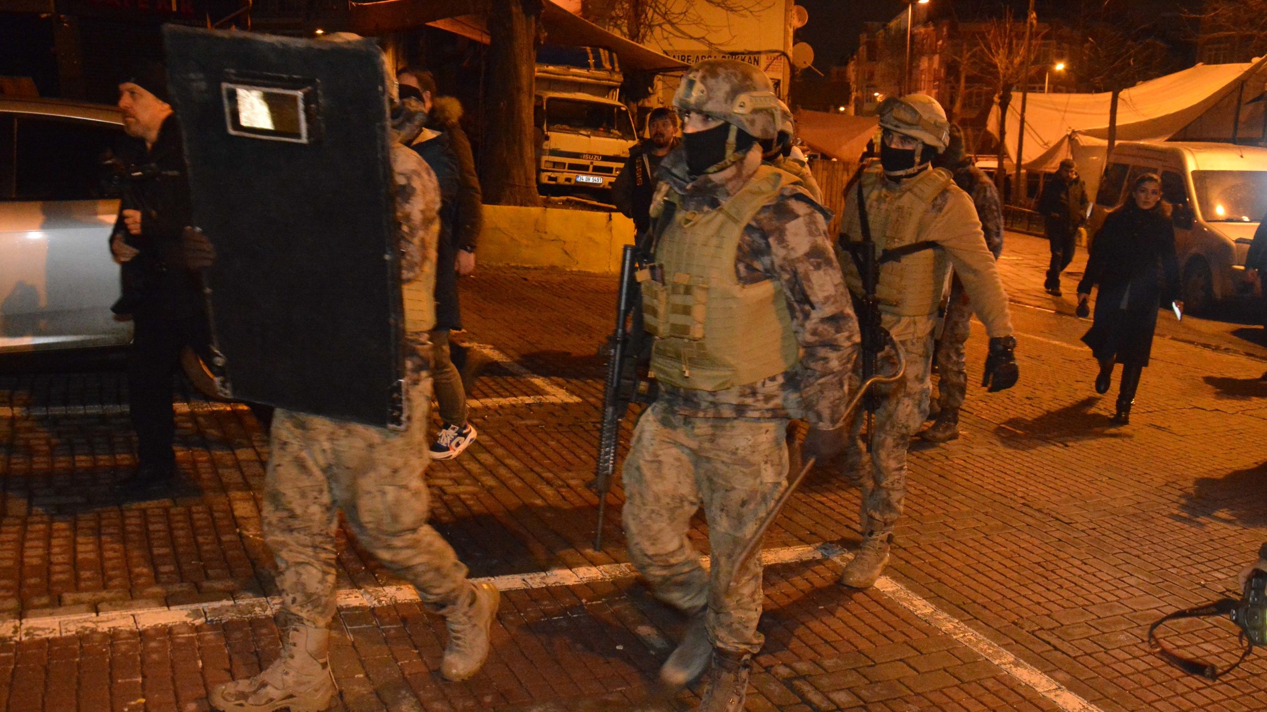 Telefon dolandırıcılarına dev operasyon