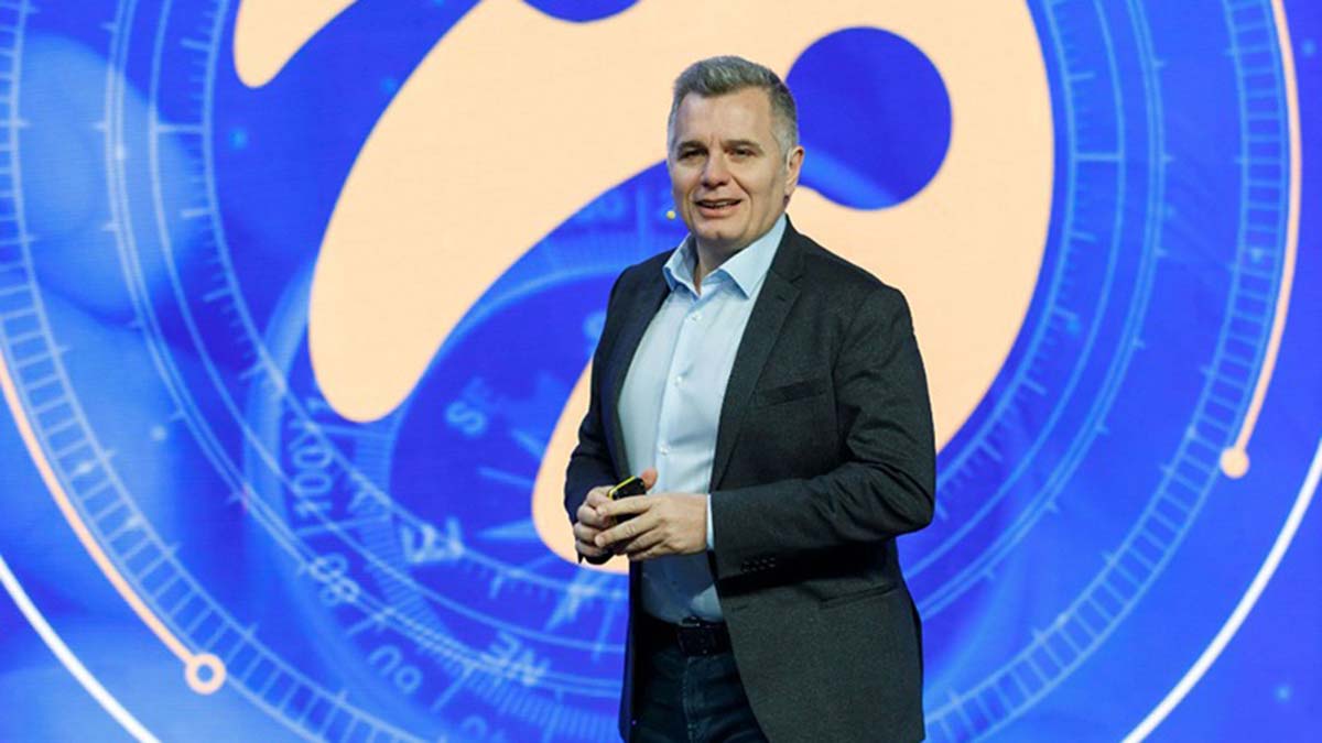 Turkcell 11 bin 500 paydaşıyla buluştu