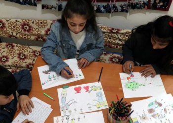 Ukraynalı yaşıtlarına mektup yolladılar