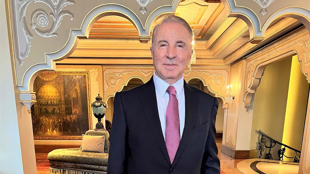 Ünal Aysal başkan adayı olmayacağını açıkladı