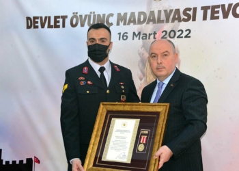 Vatan görevine 'gazi' olarak devam ediyor