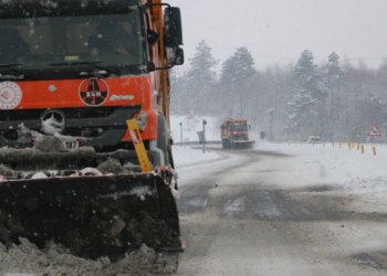 Zonguldak'ta 240 köy yolu ulaşıma kapandı