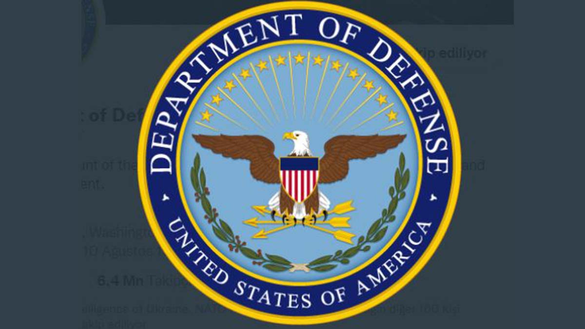 Rus savaş gemileri Mariupol'ü bombalıyor