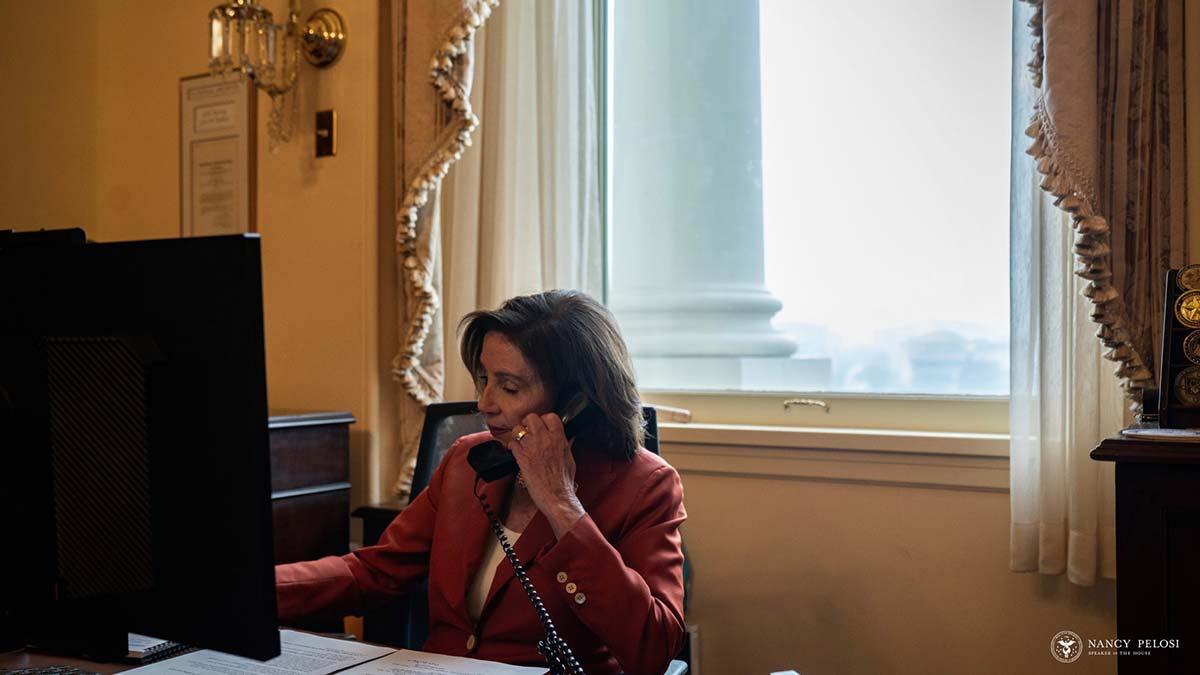 Ukrayna'ya yapılacak 13.6 milyar dolarlık yardım mecliste