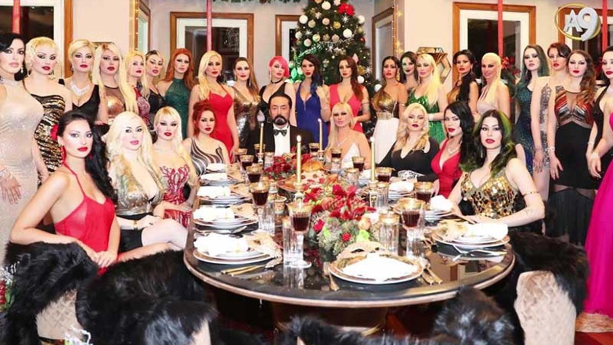 Adnan Oktar davasında 61 sanık için yakalama kararı